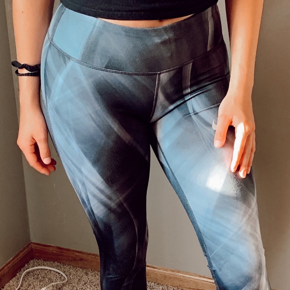 Nike cropped leggings